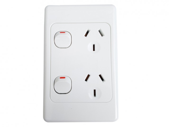 Double Vertical Power Point White