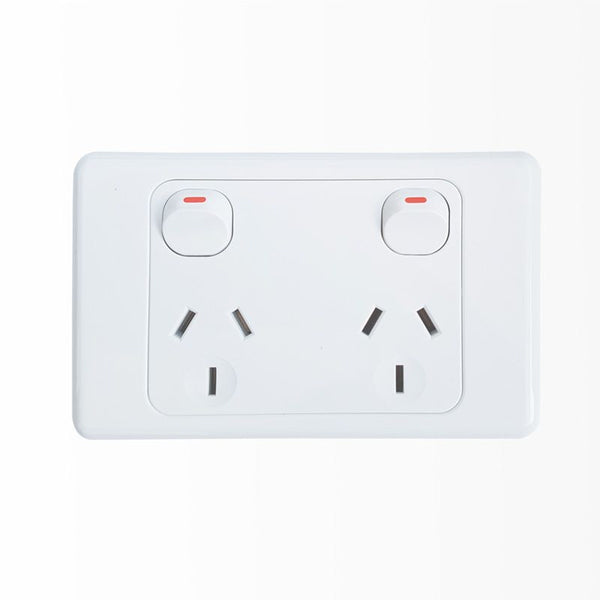 Double Horizontal Power Point NZ Standards – Green LED